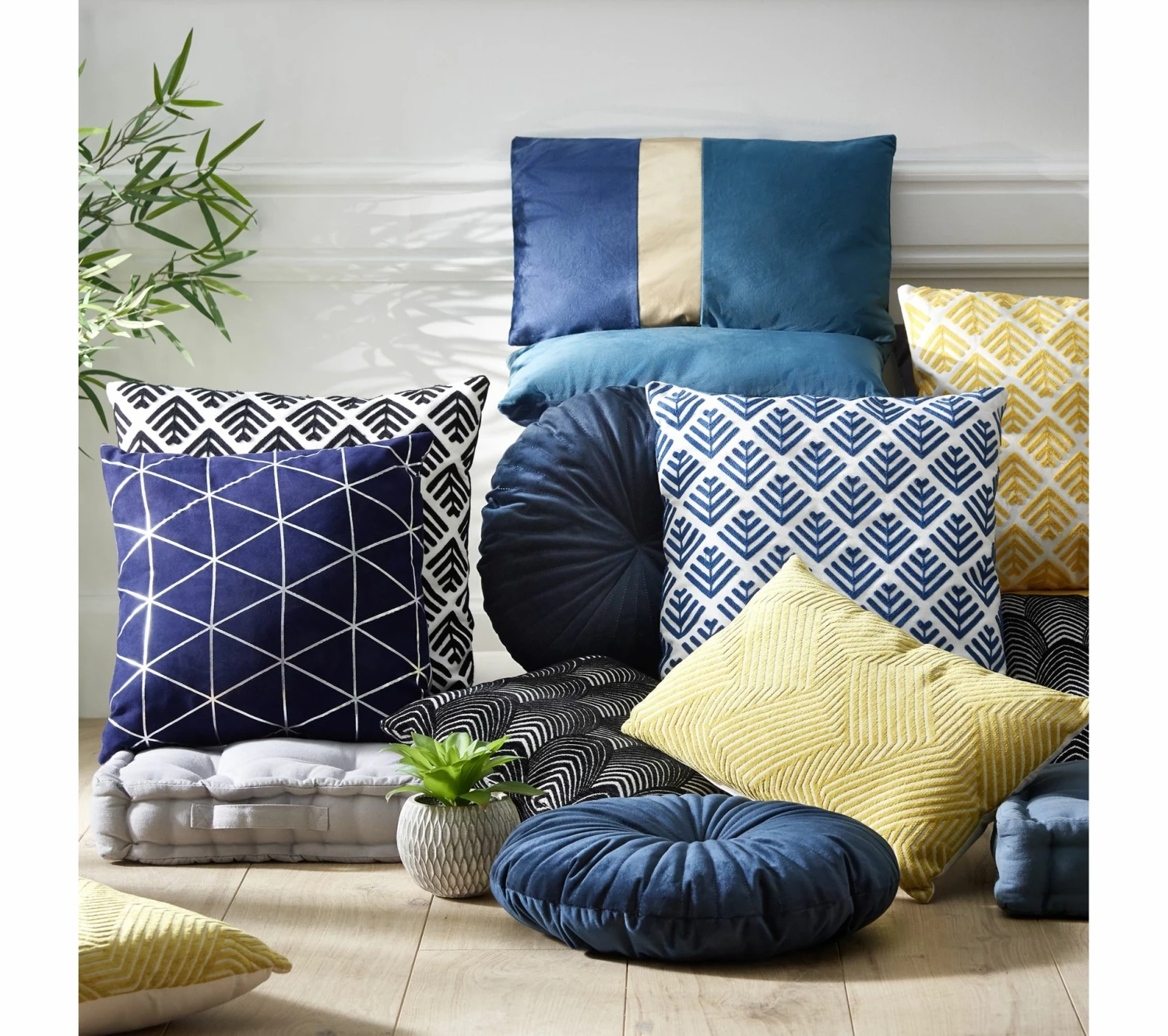 Vente flash ❤️ TIME Coussin 45x45 cm RUSTY Bleu 👏 3 Vente flash ❤️ TIME Coussin 45x45 cm RUSTY Bleu 👏